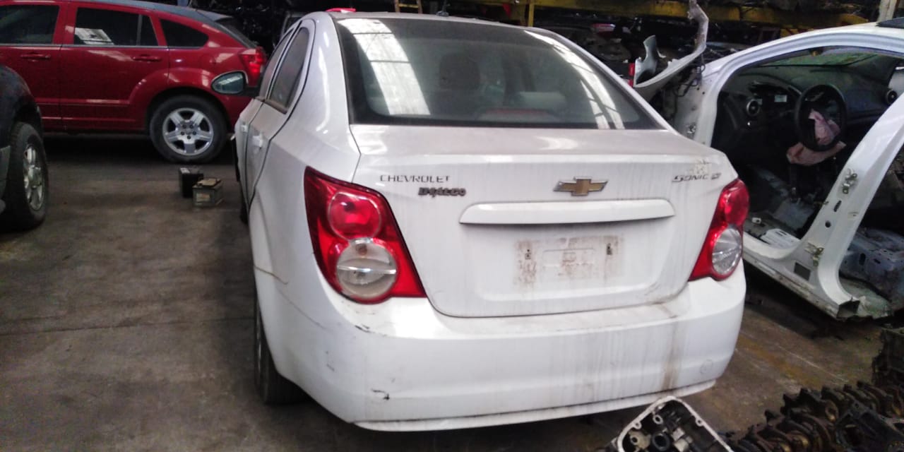  Chevrolet SONIC 2012    EN DESARME
